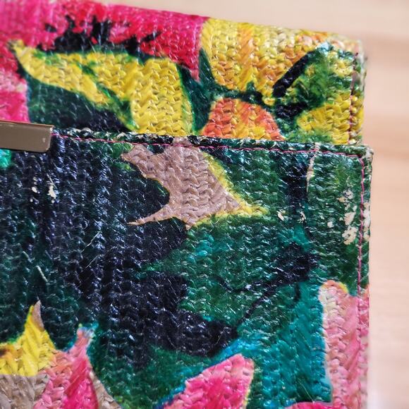 Jessica McClintock Y2K Floral Floral Raffia Envelope Purse - Picture 9 of 9